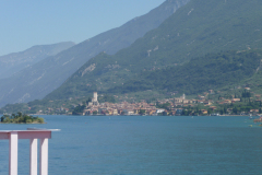20130802-122028-DMC-TZ5-Singkreis_Italien