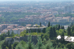 20130803-154630-DMC-TZ5-Singkreis_Italien