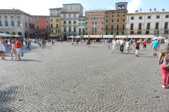 20130803-165043-COOLPIX_P500_-Singkreis_Italien