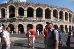 20130803-165427-DMC-TZ4-Singkreis_Italien