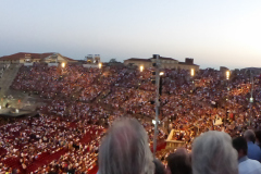 20130803-205507-DMC-TZ36-Singkreis_Italien