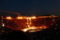 20130803-212328-DMC-TZ36-Singkreis_Italien